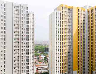 Bangunan 2 Comfort and Minimalist Studio Apartment at Springlake Summarecon Bekasi By Travelio