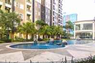 Kolam Renang Nice and Fancy 1BR Apartment at Silkwood Residence By Travelio