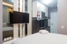 Common Space Stylish Studio at The Vertu Apartment Connected to Ciputra World Mall By Travelio