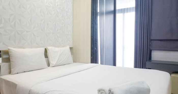 Kamar Tidur Stylish Studio at The Vertu Apartment Connected to Ciputra World Mall By Travelio