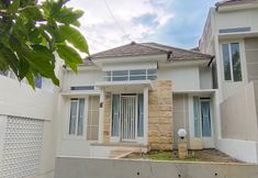 Bangunan 2 VILLA EMERALD E5 BY N2K
