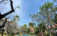 Kolam Renang 3 Thara Cholapruek Resort – SHA Extra Plus