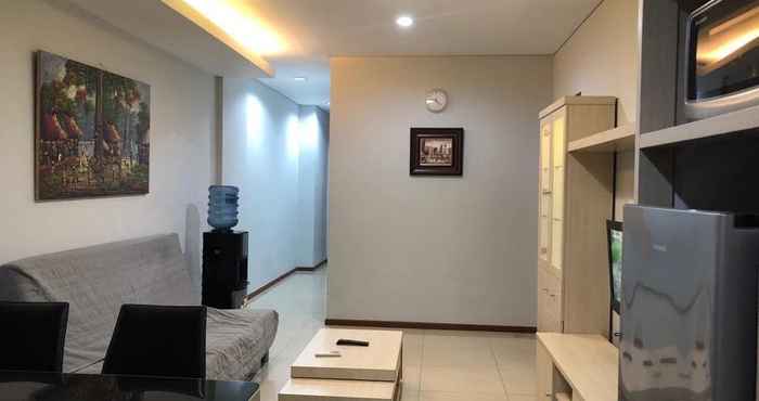 Ruang untuk Umum Modern 2BDR Apartemen Thamrin Residence 01GH