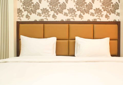 침실 Spacious Pent House 3BR Apartment at Sunter Park View By Travelio