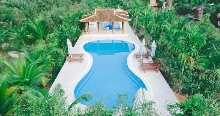 Swimming Pool Casa Eco Mekong Homestay
