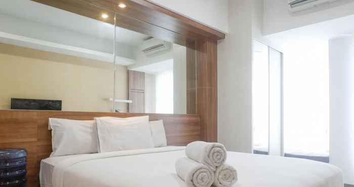 Bedroom Cozy Studio Apartment at Anderson Supermall Mansion Connected to Pakuwon Mall By Travelio