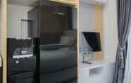 Ruang untuk Umum 2 Nice and Fancy Studio at Sky House BSD Apartment By Travelio