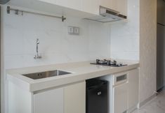 Common Space 4 Stunning Studio at Sky House BSD Apartment By Travelio