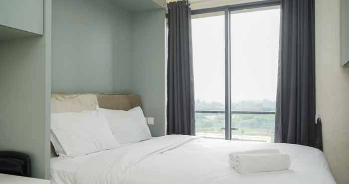 Bedroom Stunning Studio at Sky House BSD Apartment By Travelio