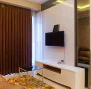 Lobi 3 Exquisite & Spacious 2BR at La Riz Supermall Mansion Apartment By Travelio