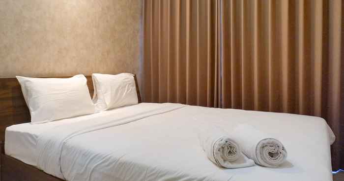 Kamar Tidur Exquisite & Spacious 2BR at La Riz Supermall Mansion Apartment By Travelio