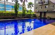 Kolam Renang 6 Studio Apartment at Sunter Park View Near Mall Of Indonesia Kelapa Gading By Travelio