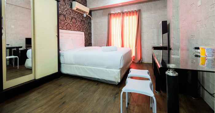 Bedroom Studio Apartment at Sunter Park View Near Mall Of Indonesia Kelapa Gading By Travelio