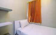 Kamar Tidur 2 Comfy and Posh 3BR Residence at Grand Palace Kemayoran By Travelio