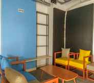 Lobi 4 Cozy and Comfortable Stay Studio at Dave Apartment By Travelio