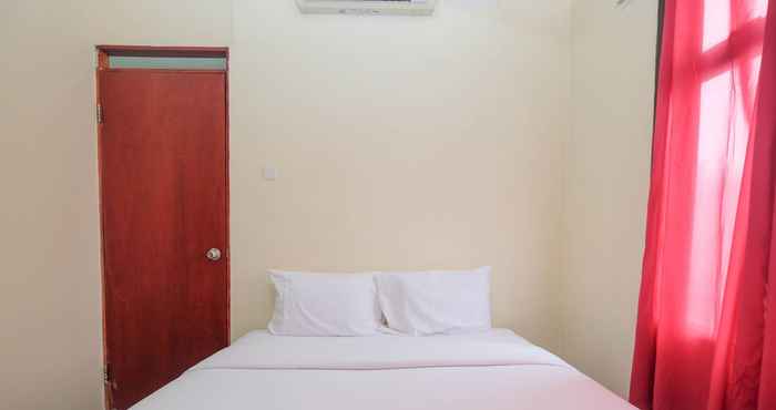 ห้องนอน Comfy and Nice 1BR Apartment at MT Haryono Residence By Travelio