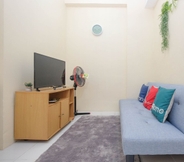 Lobi 2 Comfy and Nice 1BR Apartment at MT Haryono Residence By Travelio