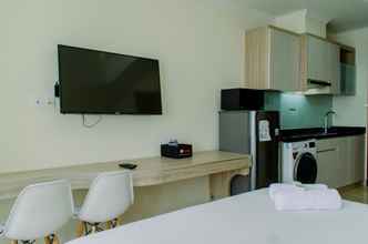 Ruang untuk Umum 4 Comfy and Elegant Studio at Menteng Park Apartment By Travelio