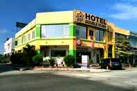 ภายนอกอาคาร Eman Cottage Hotel Double Star KLIA 1-KLIA 2