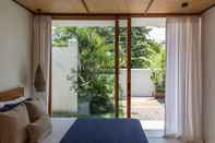 Phòng ngủ Las Lunas Villas Canggu
