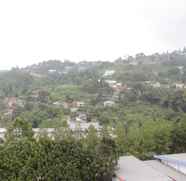 Nearby View and Attractions 5 Spacious 1BR Apartment with Great View at Marbella Suites Dago By Travelio