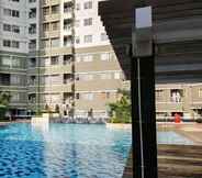 Swimming Pool 5 Prime Location Studio at Sudirman Park Apartment By Travelio