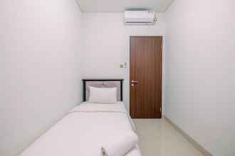 Bilik Tidur 4 Elegant and Comfy 3BR Apartment at Transpark Cibubur By Travelio