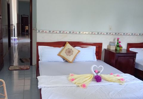 Phòng ngủ Quoc Hung 2 Hotel