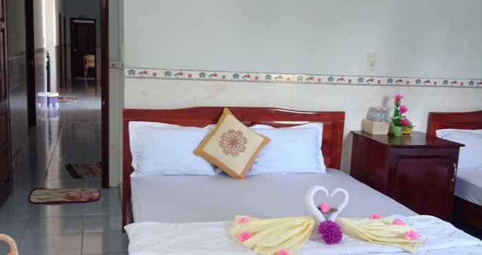 Phòng ngủ Quoc Hung 2 Hotel