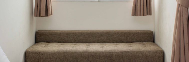 Lobi Comfort and Simple Studio at Riverview Jababeka Apartment By Travelio