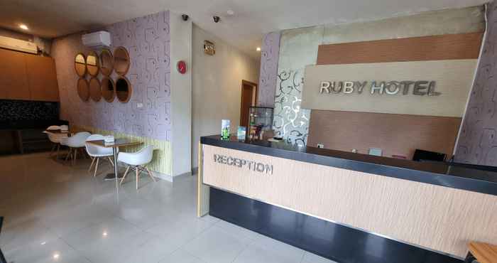 Lobi Hotel Ruby