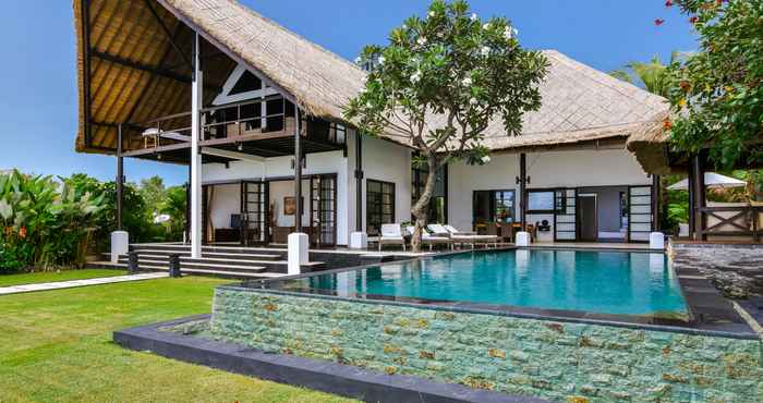 Swimming Pool Villa Sheeba 