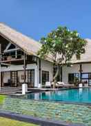 SWIMMING_POOL Villa Sheeba 