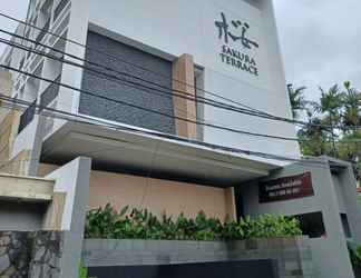 Luar Bangunan 2 Sakura Terrace Benhil