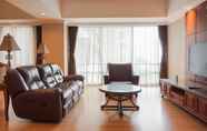 Ruang Umum 2 Comfy and Elegant 1BR at Ascott Thamrin Apartment By Travelio