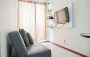 Ruang untuk Umum 2 Nice and Comfy 1BR at Belmont Residence Puri Apartment By Travelio