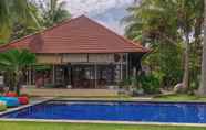 Kolam Renang 5 Villa Demijemana