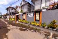 Bangunan Josh Guest House