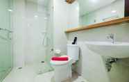 In-room Bathroom 6 Scenic 1BR at Mustika Golf Residence Apartment By Travelio