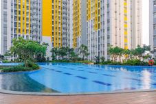 Swimming Pool Cozy and Nice Studio at Springlake Summarecon Bekasi Apartment By Travelio