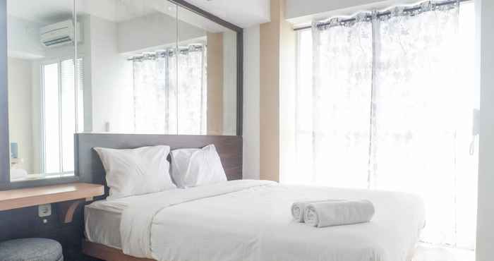 Kamar Tidur Best Choice Studio at Taman Melati Surabaya Apartment By Travelio