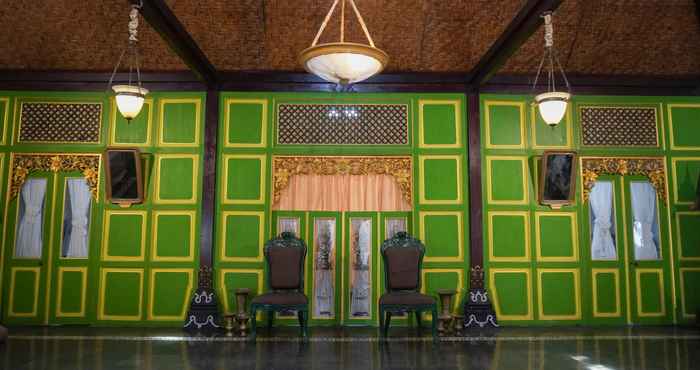 Lobby Ndalem Langen Kusumo