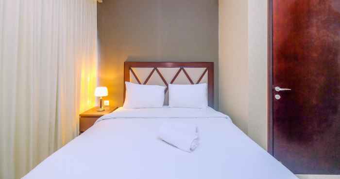 Kamar Tidur Cozy and Comfy 2BR at Menteng Park Apartment By Travelio