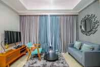 Common Space Cozy and Comfy 2BR at Menteng Park Apartment By Travelio