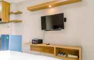 Common Space 2 Comfy Studio Apartment at Amazana Serpong By Travelio