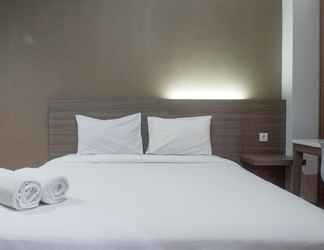 Bilik Tidur 2 Cozy Stay Studio at Taman Melati Surabaya Apartment By Travelio