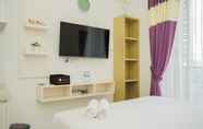 Kamar Tidur 3 Pleasurable Studio Apartment at Sky House BSD By Travelio