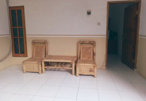 Lobby Sayang Guest House