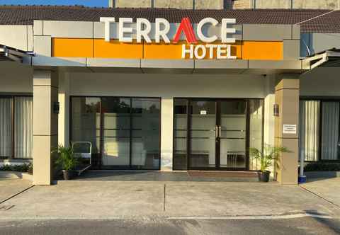 Exterior Terrace Hotel