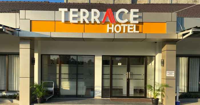 Exterior Terrace Hotel